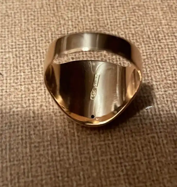 furcsa, szokatlan, találat